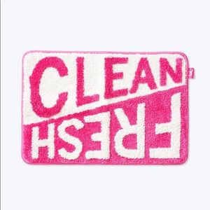Victoria Secret PINK Fresh & Clean Bath Mat